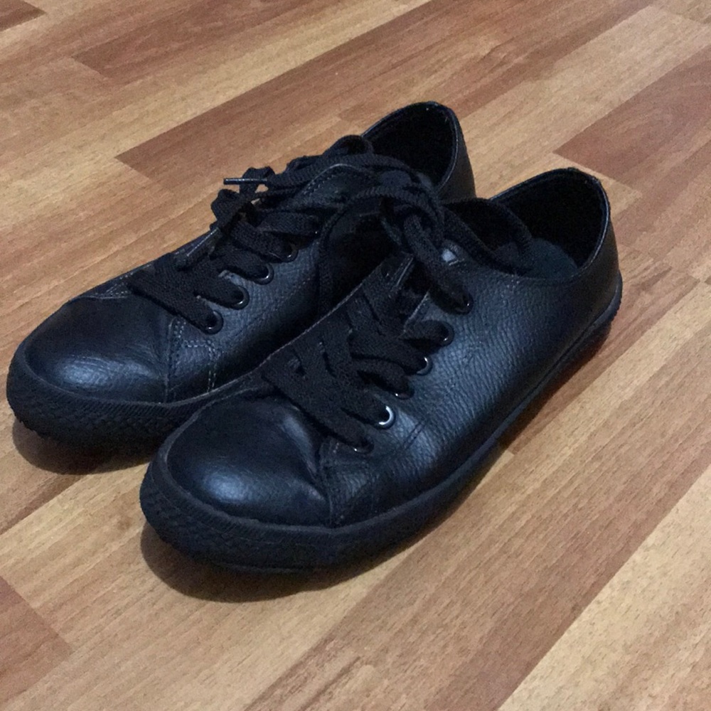 Shoes for crews black resistant shoes